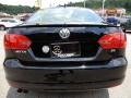 Black - Jetta SE Sedan Photo No. 4