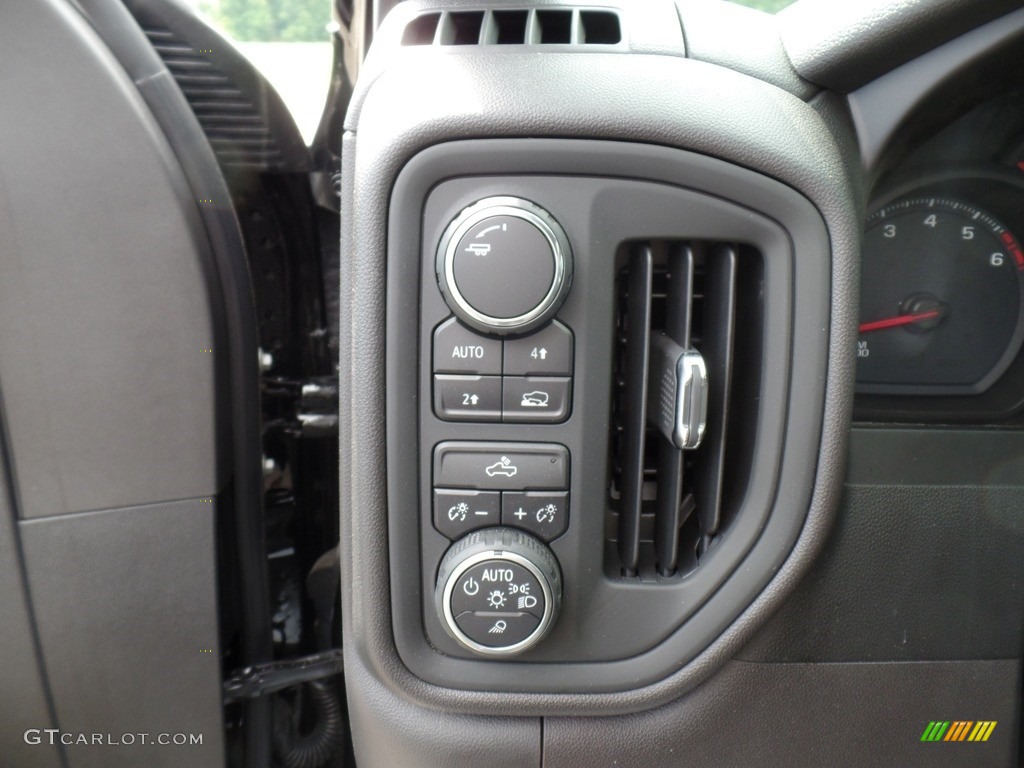 2019 Chevrolet Silverado 1500 WT Regular Cab 4WD Controls Photo #134098027
