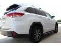 Blizzard White Pearl - Highlander XLE Photo No. 7