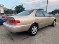 2001 Cashmere Beige Metallic Toyota Camry LE  photo #3