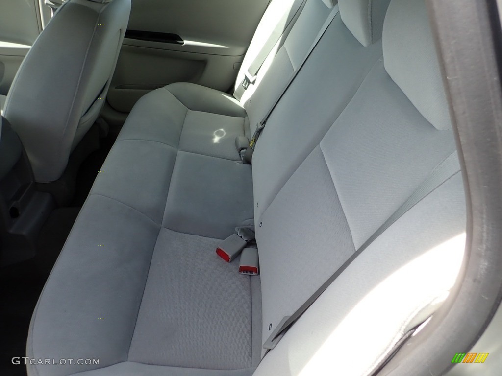 2006 Impala LT - Silverstone Metallic / Gray photo #8
