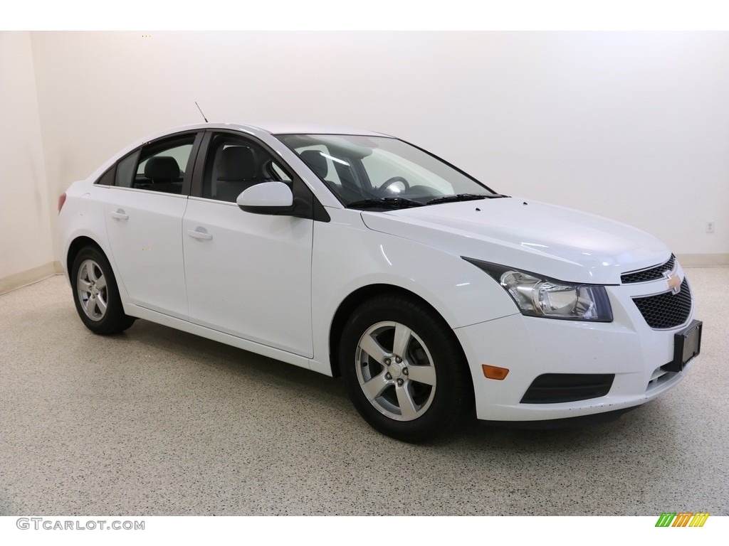 Summit White Chevrolet Cruze