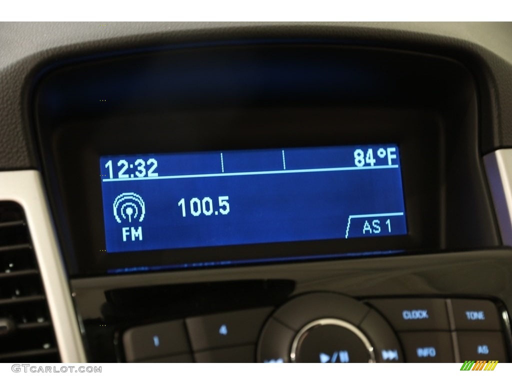 2014 Cruze LT - Summit White / Medium Titanium photo #9