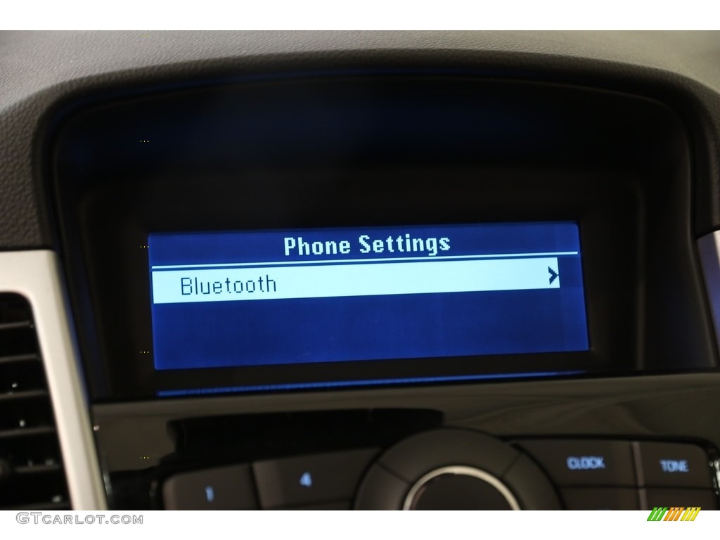 2014 Cruze LT - Summit White / Medium Titanium photo #11