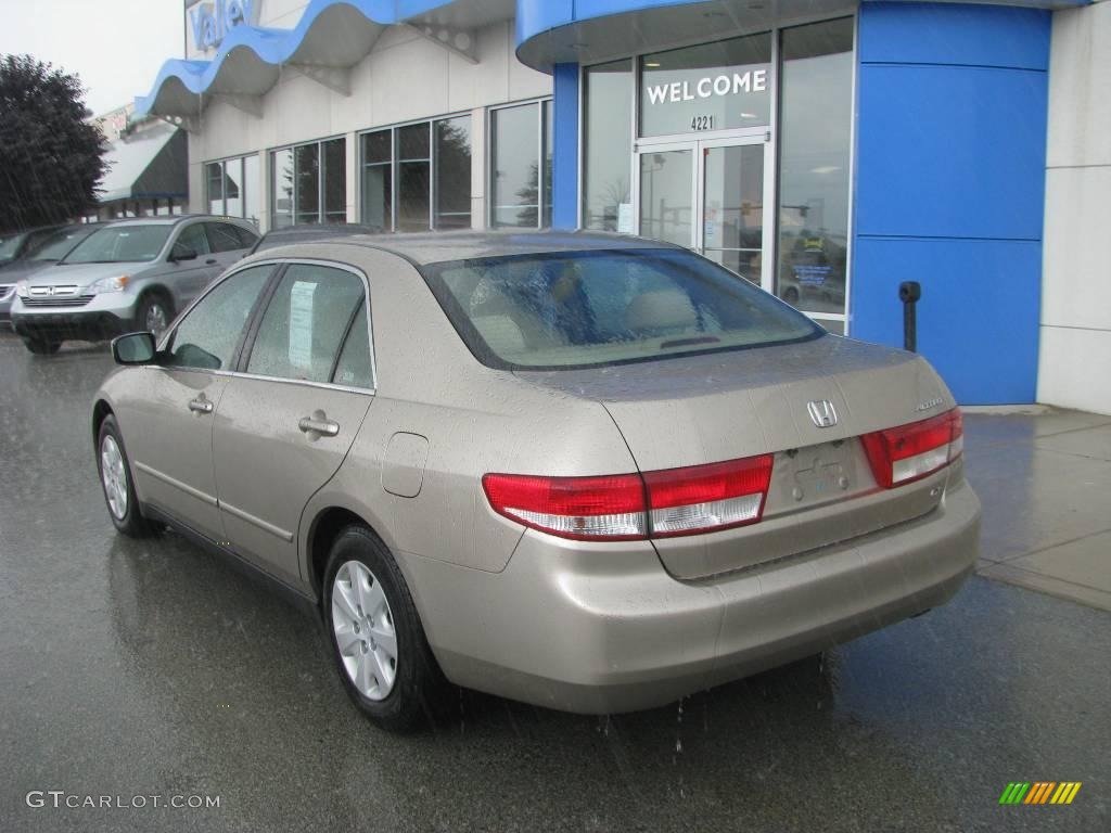 2003 Accord LX Sedan - Desert Mist Metallic / Ivory photo #4