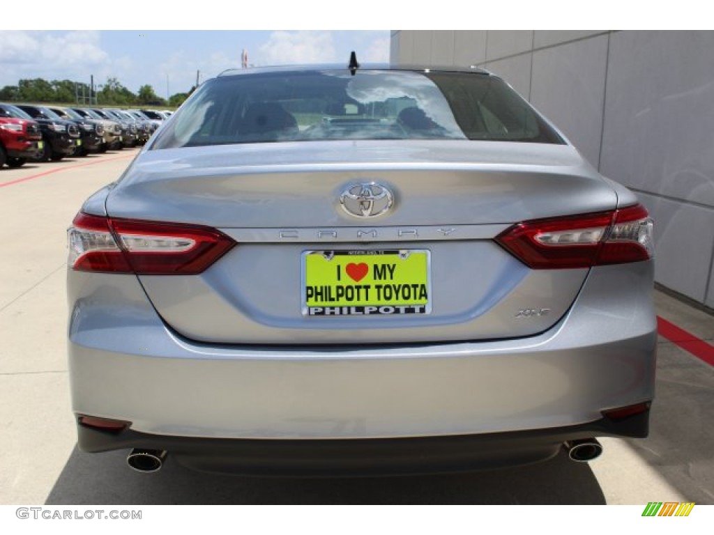 2019 Camry XLE - Celestial Silver Metallic / Ash photo #7