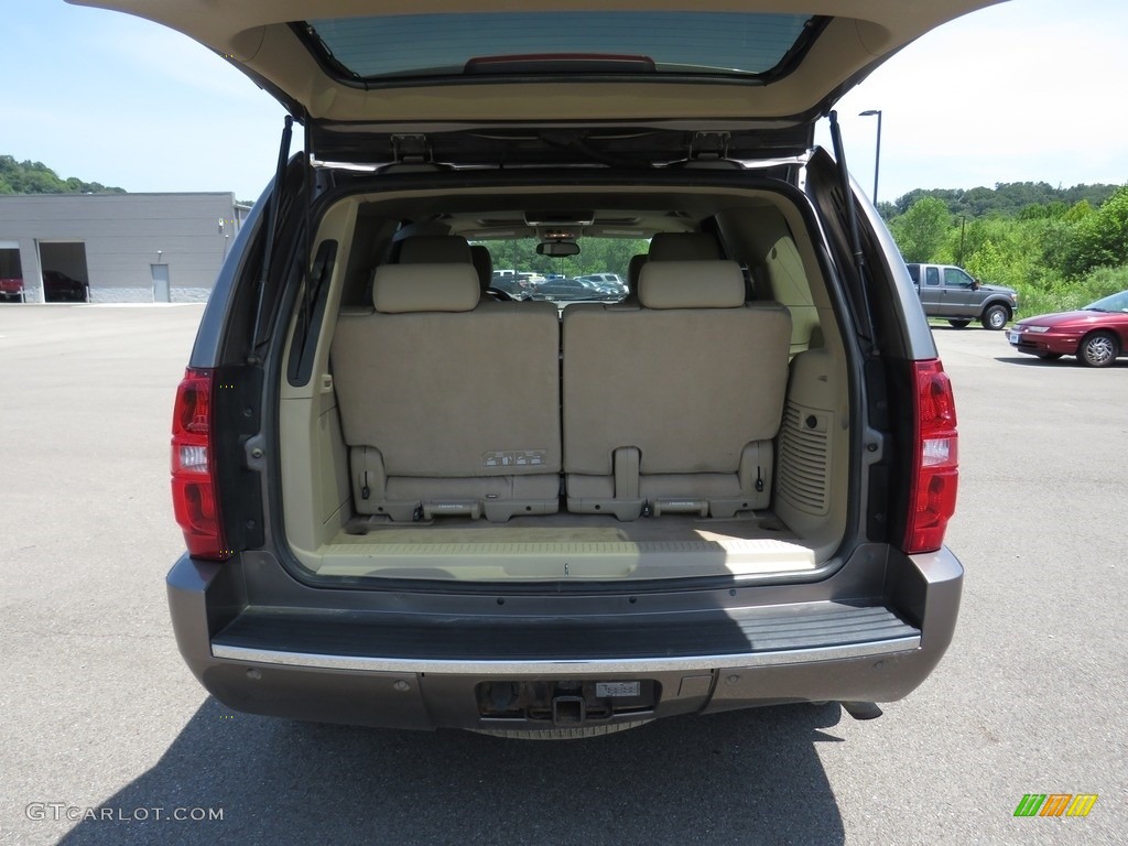 2011 Tahoe LTZ 4x4 - Taupe Gray Metallic / Light Cashmere/Dark Cashmere photo #13