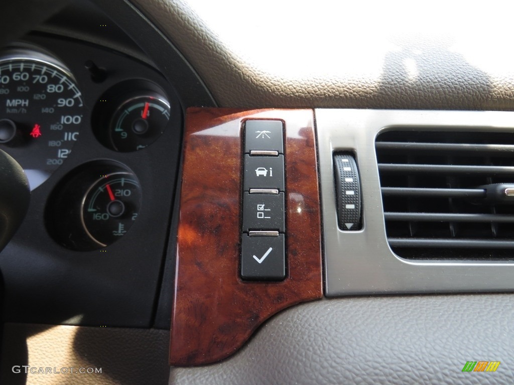 2011 Tahoe LTZ 4x4 - Taupe Gray Metallic / Light Cashmere/Dark Cashmere photo #39