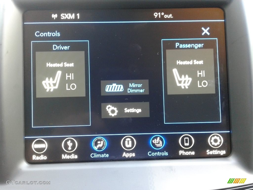 2019 Chrysler 300 S Controls Photo #134114667