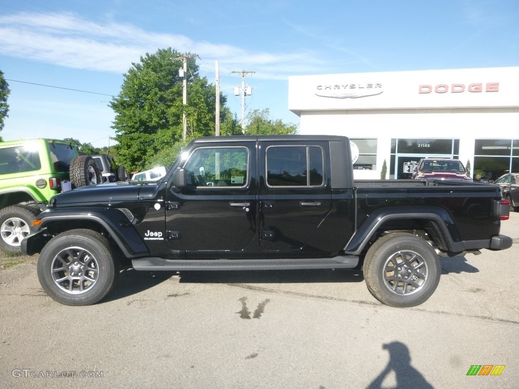 2020 Gladiator Overland 4x4 - Black / Black photo #3