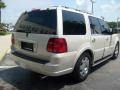 2006 Cashmere Tri-Coat Lincoln Navigator Luxury  photo #3