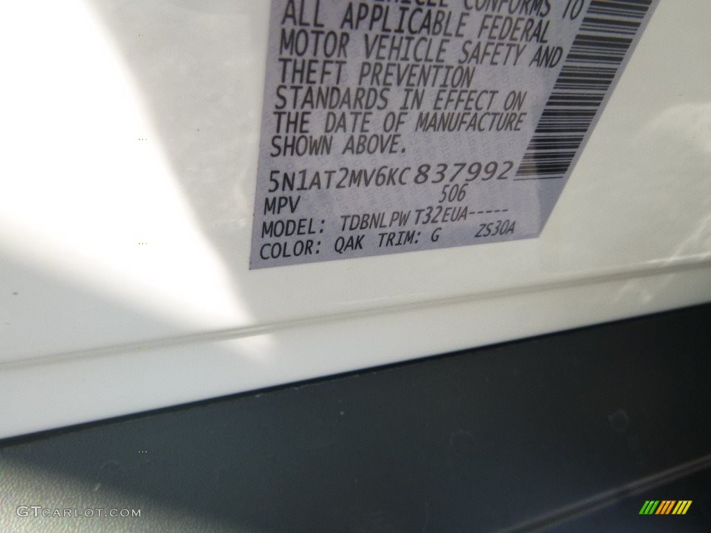 2019 Rogue Color Code QAK for Glacier White Photo #134135048