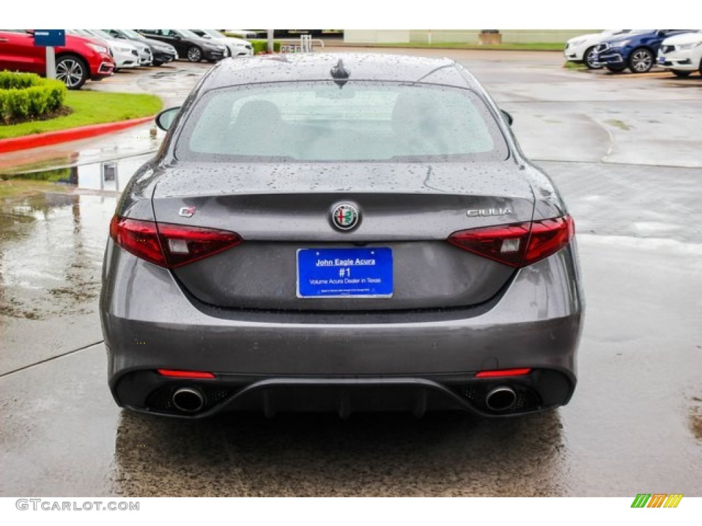 2017 Giulia Ti RWD - Vesuvio Gray Metallic / Black photo #6