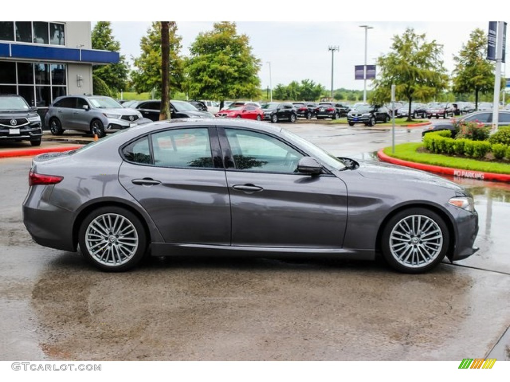 2017 Giulia Ti RWD - Vesuvio Gray Metallic / Black photo #8