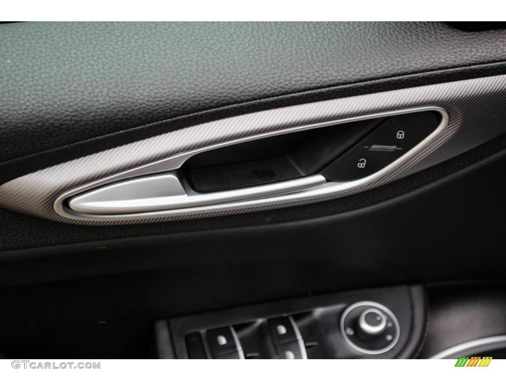 2017 Giulia Ti RWD - Vesuvio Gray Metallic / Black photo #16