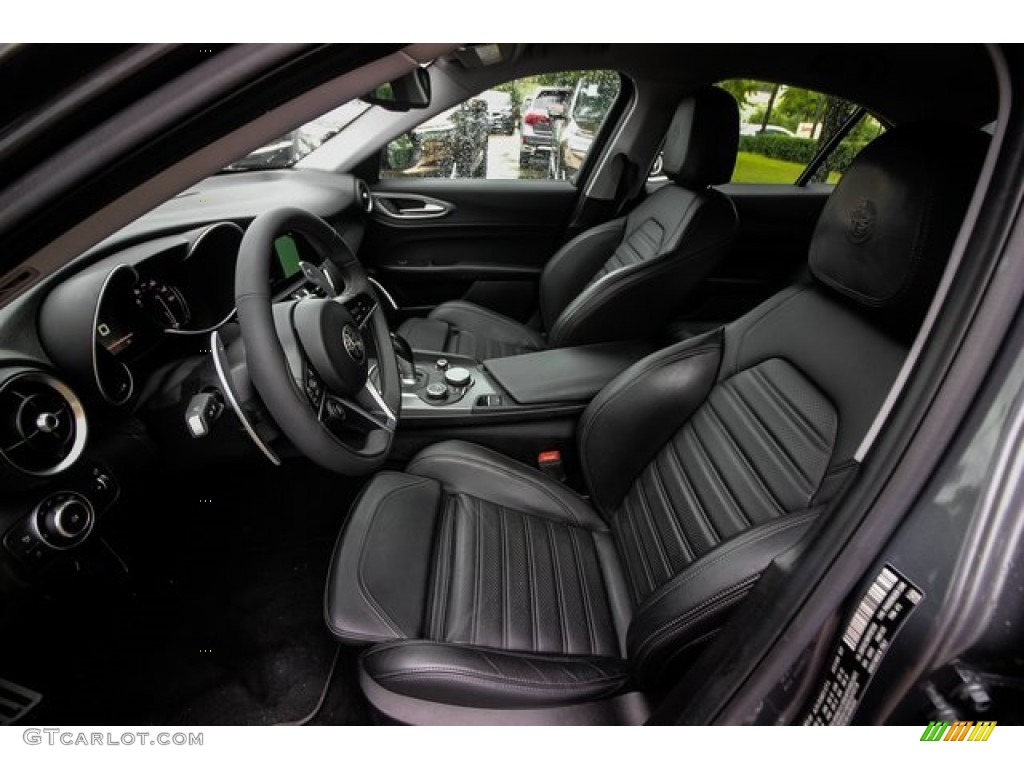 2017 Giulia Ti RWD - Vesuvio Gray Metallic / Black photo #19