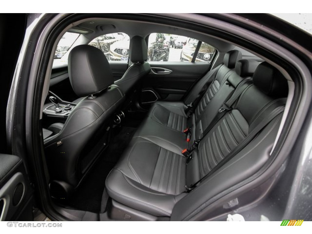 2017 Giulia Ti RWD - Vesuvio Gray Metallic / Black photo #21