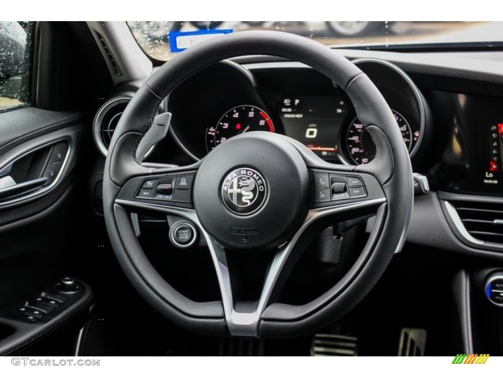 2017 Giulia Ti RWD - Vesuvio Gray Metallic / Black photo #27