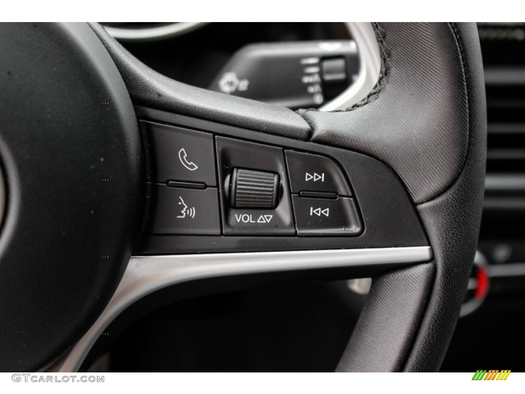 2017 Giulia Ti RWD - Vesuvio Gray Metallic / Black photo #34