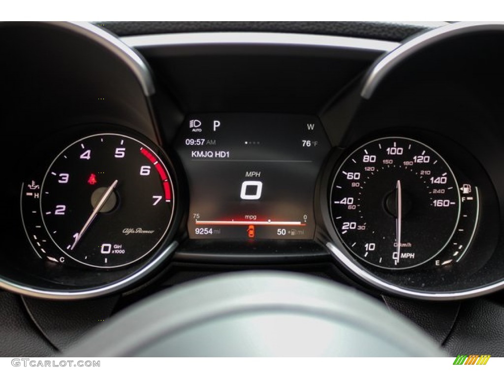 2017 Giulia Ti RWD - Vesuvio Gray Metallic / Black photo #35