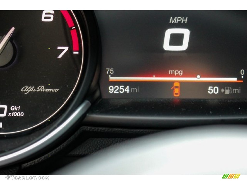 2017 Giulia Ti RWD - Vesuvio Gray Metallic / Black photo #36