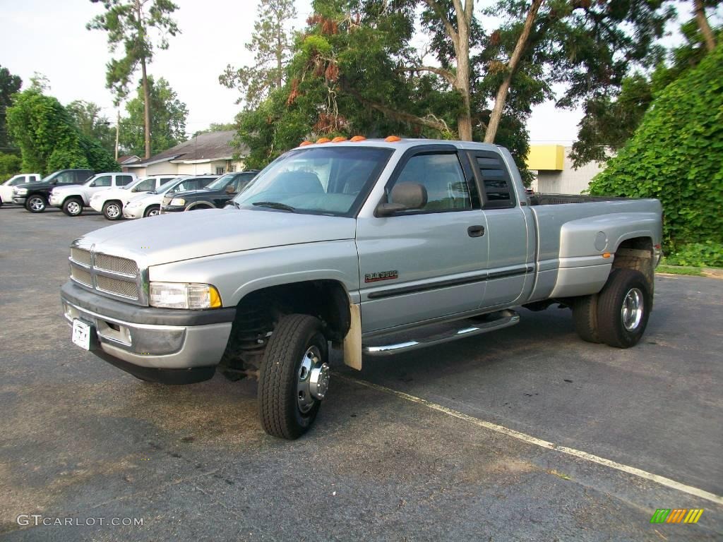 2000 Ram 3500 SLT Extended Cab 4x4 Dually - Light Driftwood Satin Glow / Mist Gray photo #7