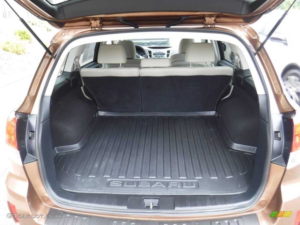 2011 Outback 2.5i Premium Wagon - Caramel Bronze Pearl / Warm Ivory photo #24