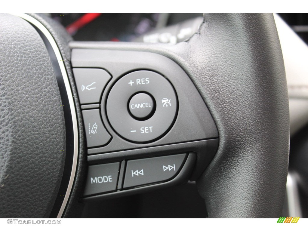 2019 RAV4 XLE - Silver Sky Metallic / Light Gray photo #13
