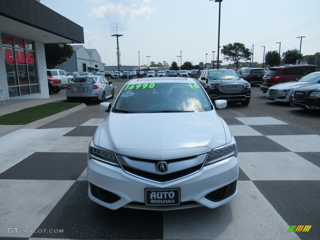 2016 ILX  - Bellanova White Pearl / Parchment photo #2