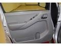 Radiant Silver - Frontier SE Crew Cab Photo No. 10