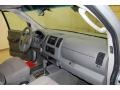 Radiant Silver - Frontier SE Crew Cab Photo No. 19