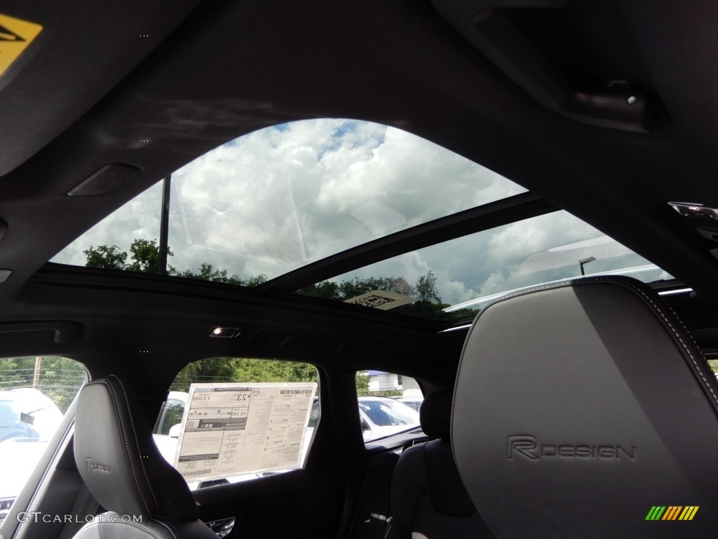 2020 Volvo XC60 T6 AWD Sunroof Photos