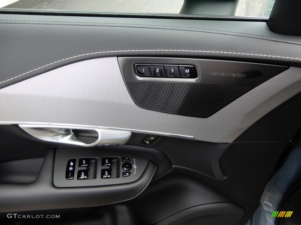 2020 Volvo XC90 T6 AWD R Design Door Panel Photos