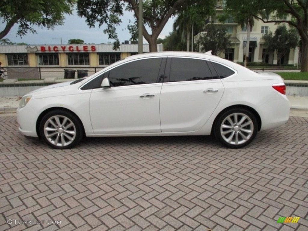 2014 Verano  - Summit White / Medium Titanium photo #3
