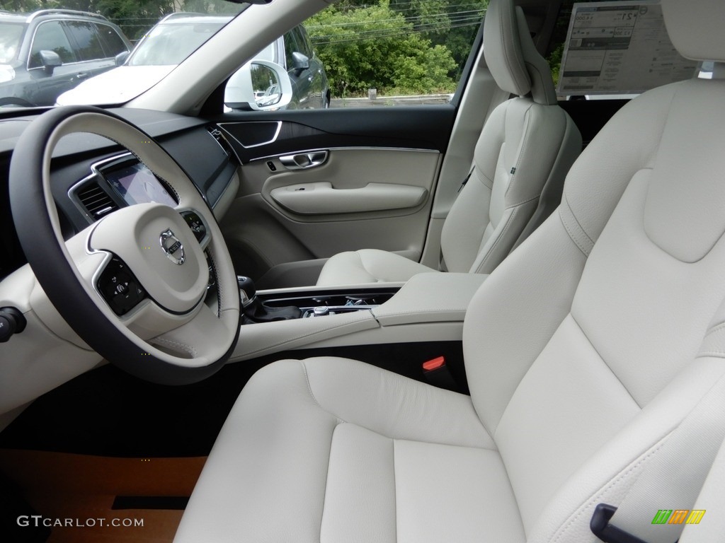 Blond Interior 2020 Volvo XC90 T6 AWD Momentum Photo #134162200