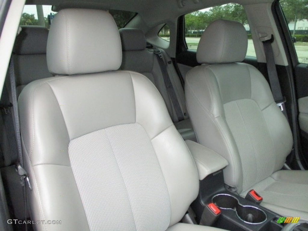 2014 Verano  - Summit White / Medium Titanium photo #26
