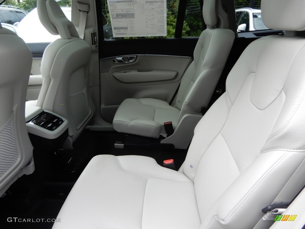Blond Interior 2020 Volvo XC90 T6 AWD Momentum Photo #134162226