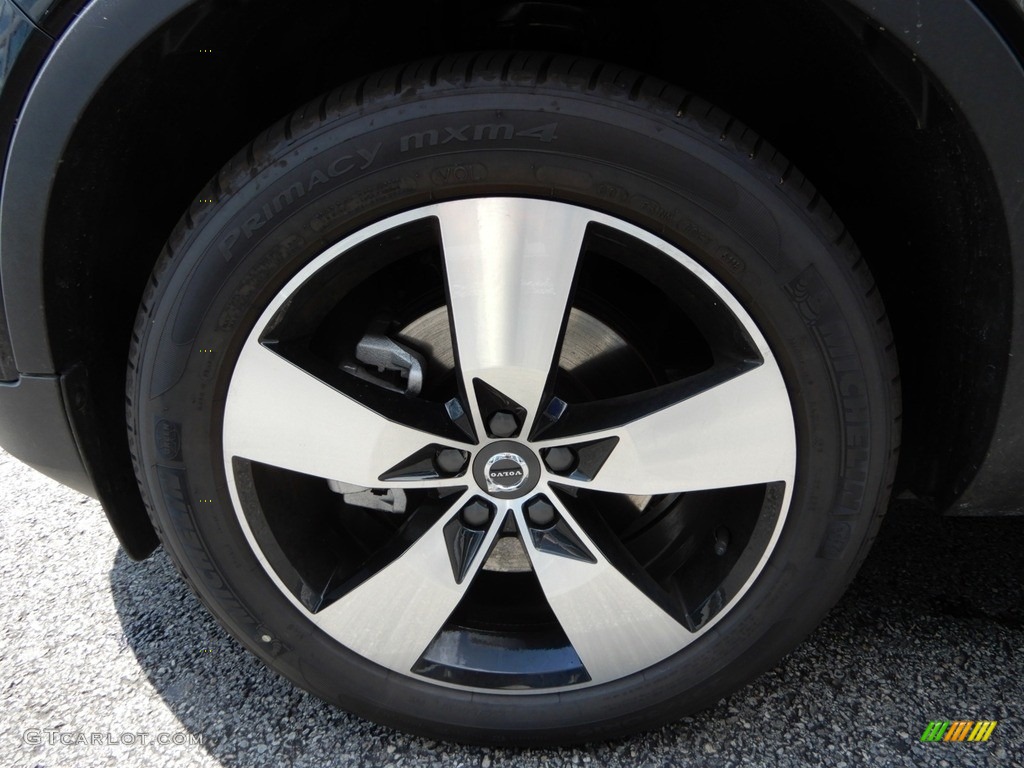 2019 XC40 T5 Momentum AWD - Black Stone / Blond photo #6