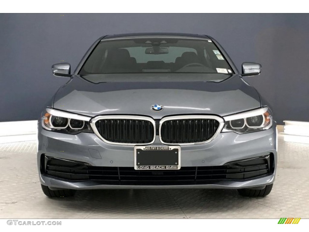 2019 5 Series 530i Sedan - Bluestone Metallic / Black photo #2