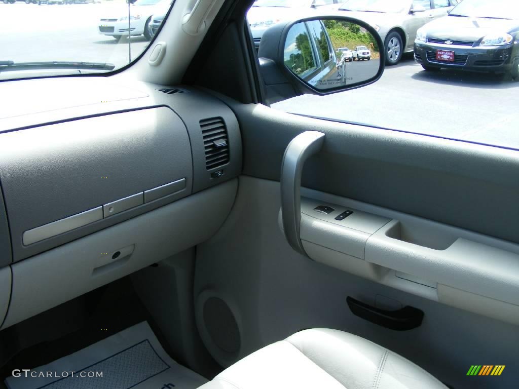 2008 Sierra 1500 SLE Crew Cab 4x4 - Stealth Gray Metallic / Light Titanium photo #21