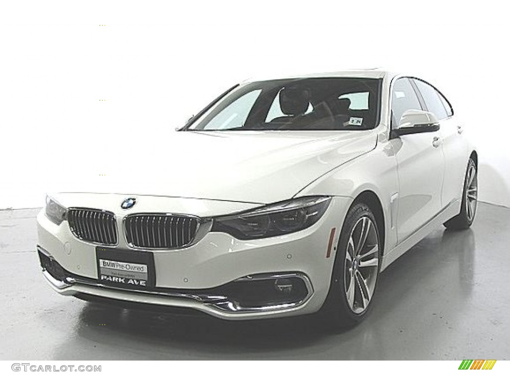 2019 4 Series 430i xDrive Gran Coupe - Alpine White / Black photo #1