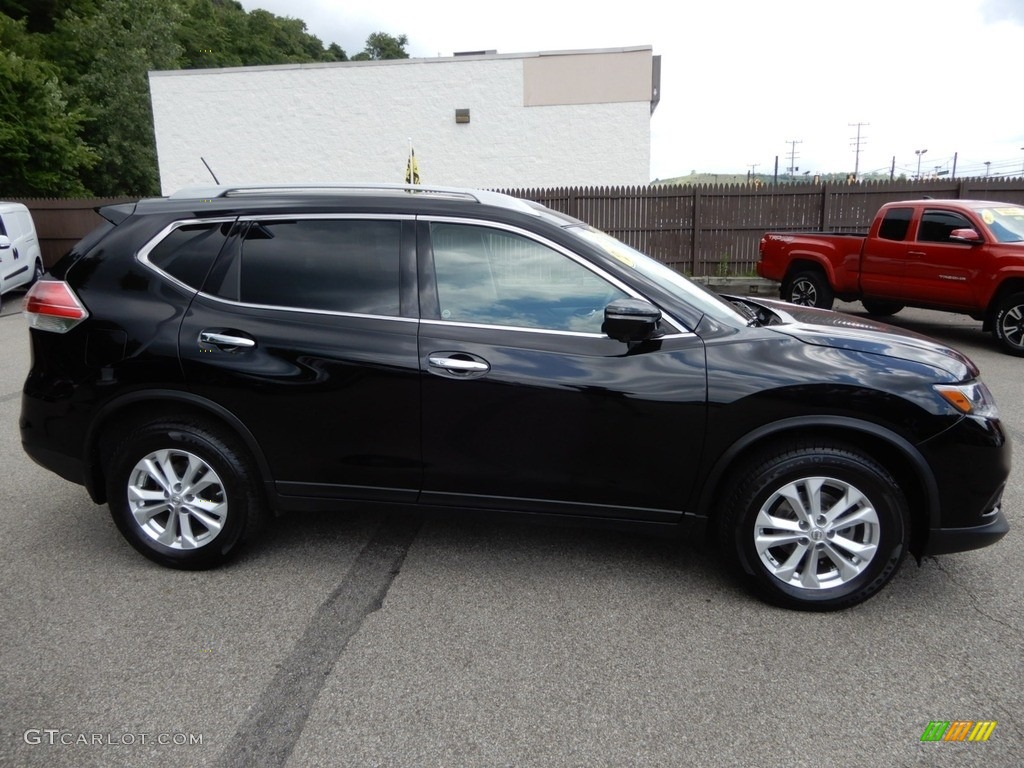 2015 Rogue SV AWD - Super Black / Charcoal photo #7
