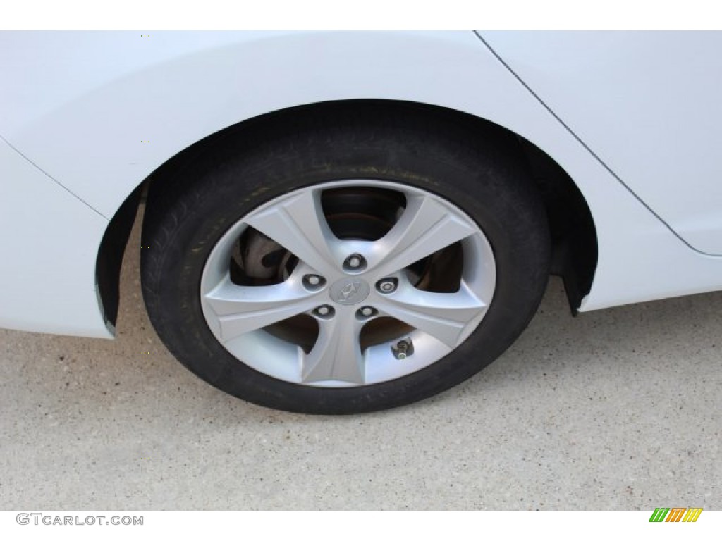2016 Elantra Value Edition - White / Black photo #11