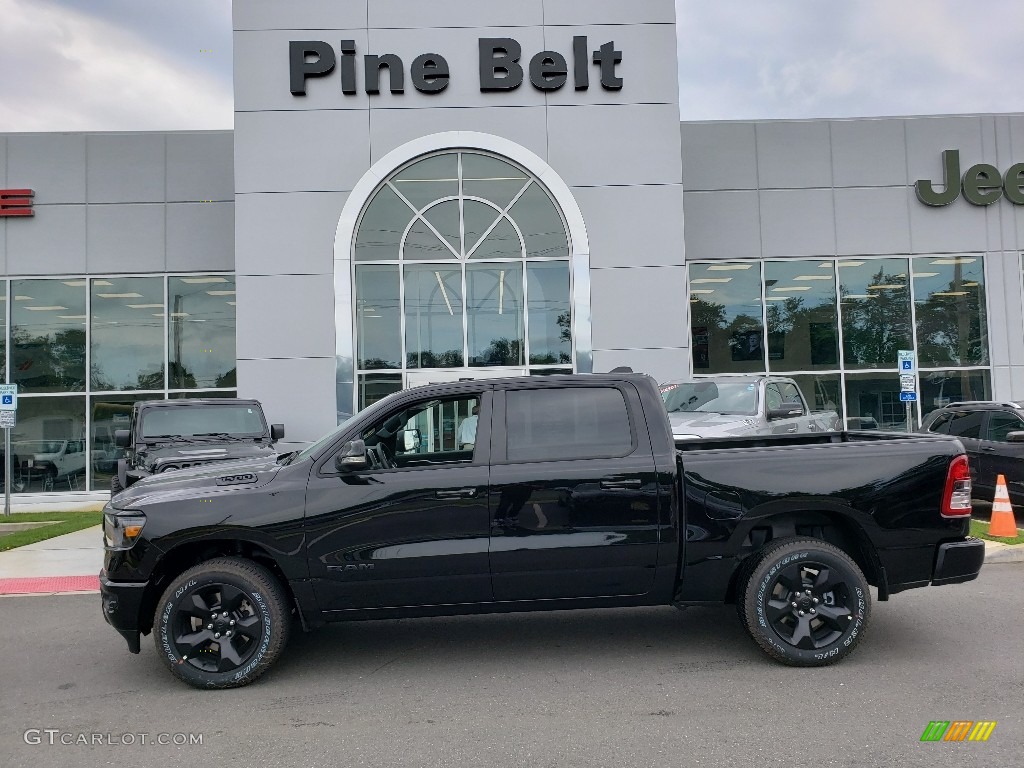 2019 1500 Big Horn Crew Cab 4x4 - Diamond Black Crystal Pearl / Black photo #3