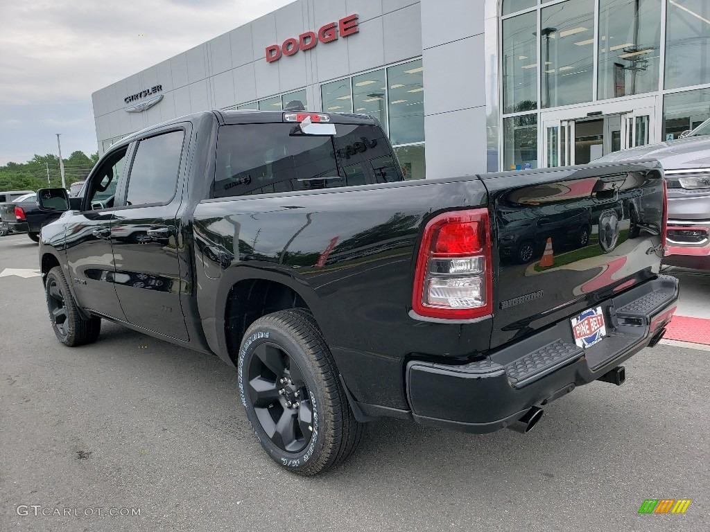 2019 1500 Big Horn Crew Cab 4x4 - Diamond Black Crystal Pearl / Black photo #4