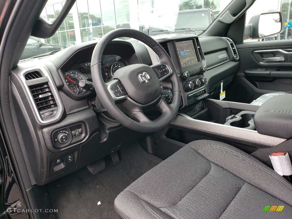 2019 1500 Big Horn Crew Cab 4x4 - Diamond Black Crystal Pearl / Black photo #7