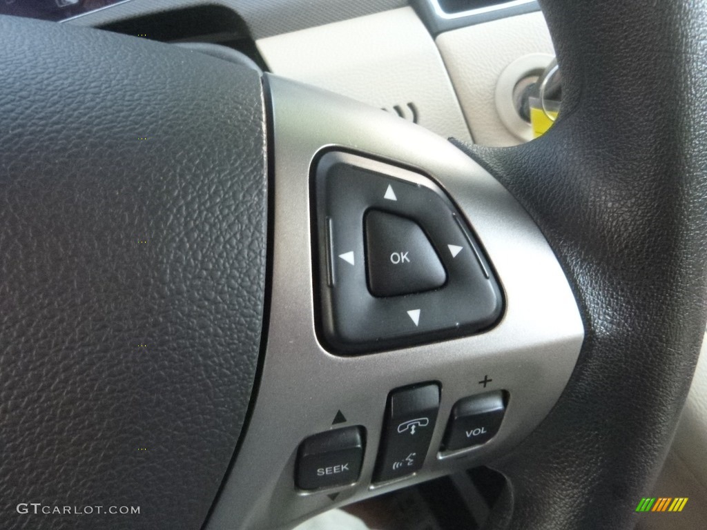 2015 Taurus SE - Tuxedo Black Metallic / Dune photo #19