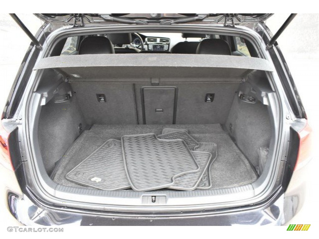2016 Volkswagen Golf R 4Motion Trunk Photo #134193691