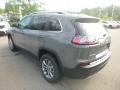 Sting-Gray - Cherokee Latitude Plus 4x4 Photo No. 3