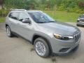Sting-Gray - Cherokee Latitude Plus 4x4 Photo No. 7
